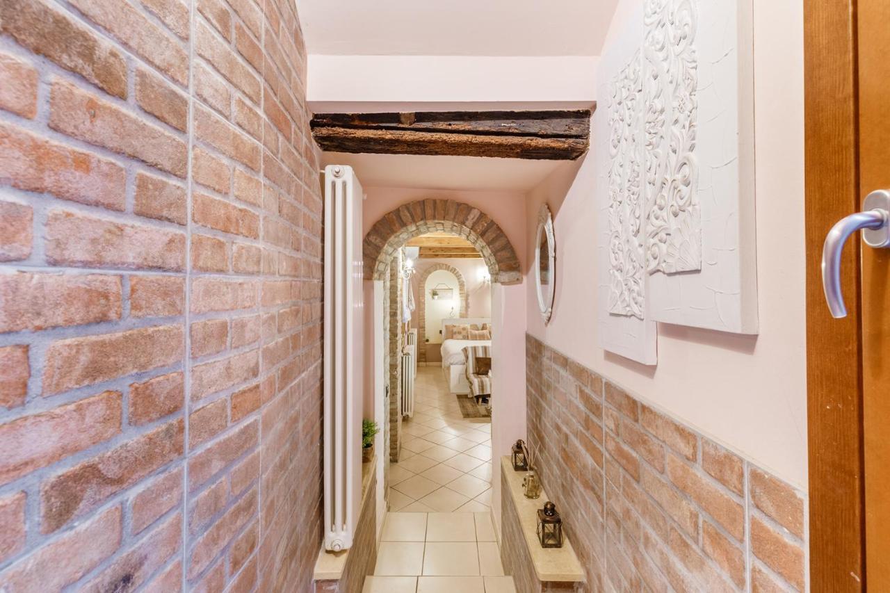 Nell'Antico Ghetto Ebraico Appartement Ferrara Buitenkant foto