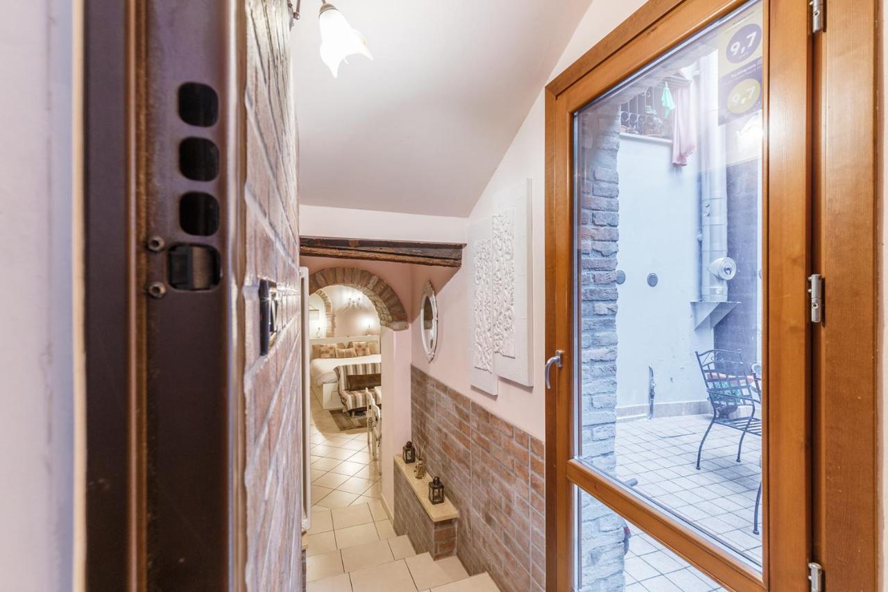 Nell'Antico Ghetto Ebraico Appartement Ferrara Buitenkant foto