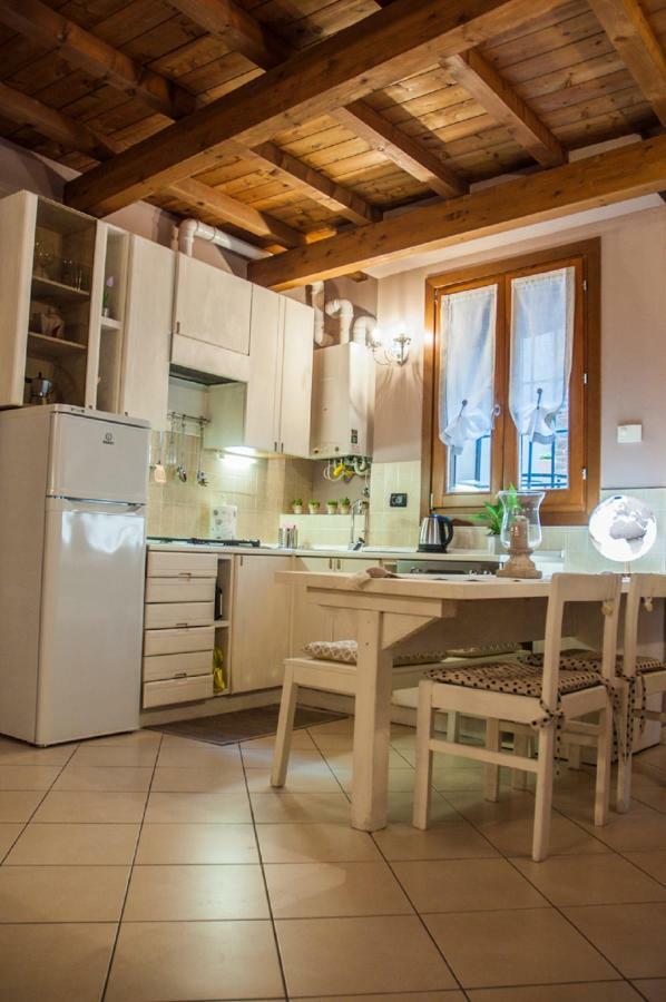 Nell'Antico Ghetto Ebraico Appartement Ferrara Buitenkant foto
